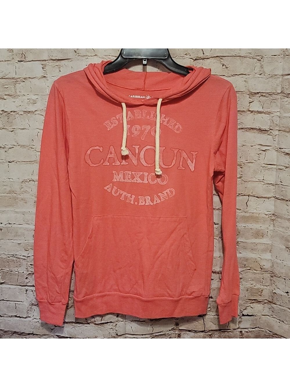 NEW Caribbean side cancun Mexico lightweight hoddie small